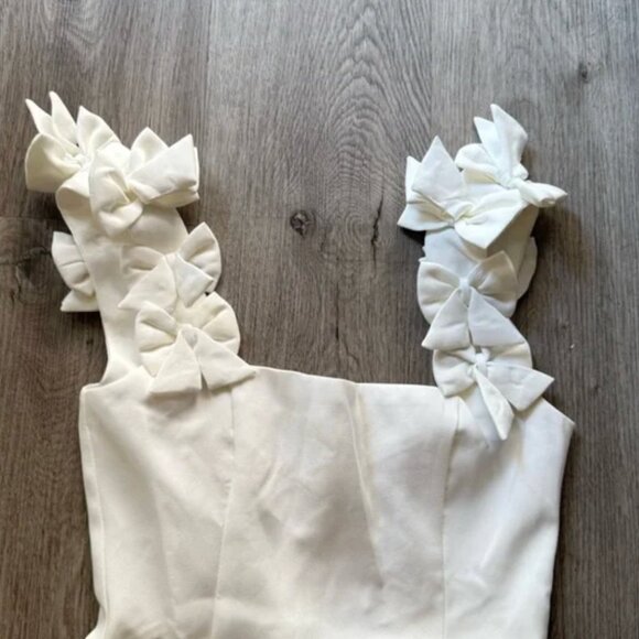Elliatt Celia Dress White XXS PREVIOUSLY OWNED - Picture 5 of 5